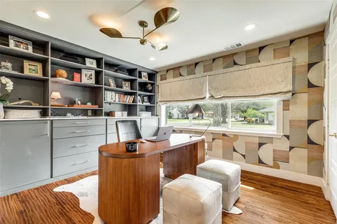 $1,599,000 | 9831 Lakemont Drive, Dallas, TX 75220