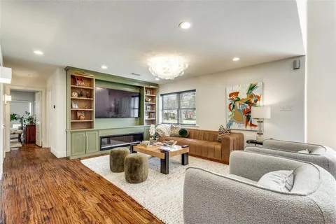 $1,599,000 | 9831 Lakemont Drive, Dallas, TX 75220