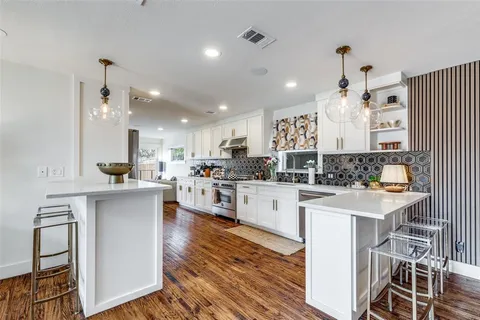 $1,694,000 | 9831 Lakemont Drive, Dallas, TX 75220