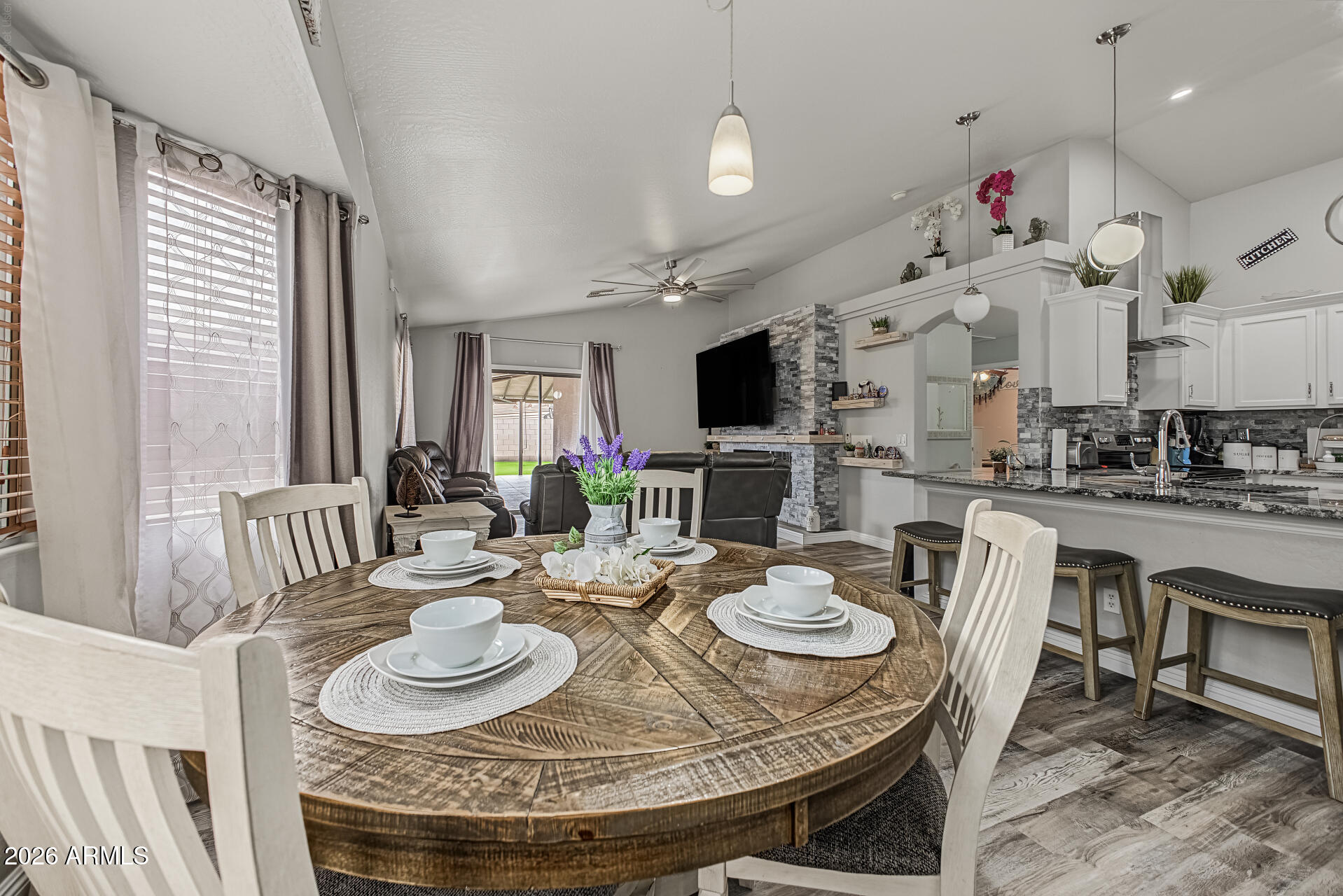 8925 West Merrell Street Phoenix, AZ 85037 - Photo 12 of 34 12 Merrell