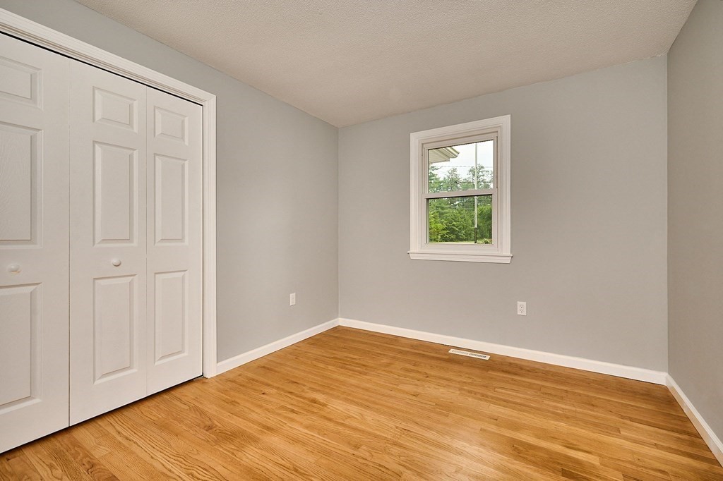 3 Old Farm Road Westfield, MA 01085 - Photo 11 of 28 Gallery Image 11