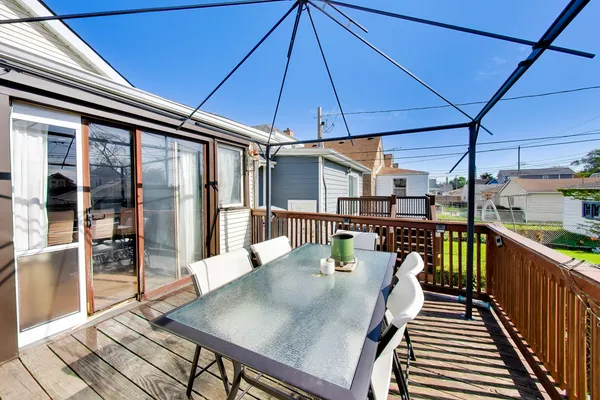 $360,000 | 2928 North Natchez Avenue, Chicago, IL 60634
