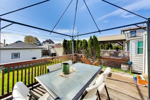 $360,000 | 2928 North Natchez Avenue, Chicago, IL 60634