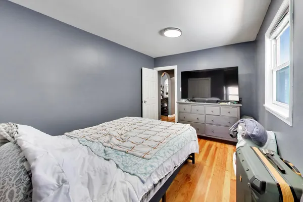 $360,000 | 2928 North Natchez Avenue, Chicago, IL 60634