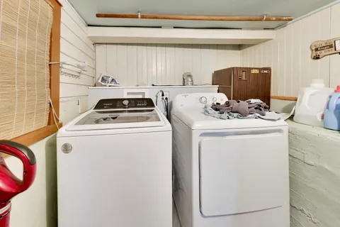 $370,000 | 2928 North Natchez Avenue, Chicago, IL 60634