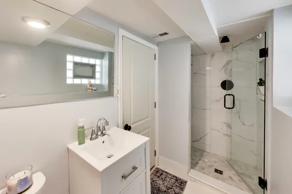 $360,000 | 2928 North Natchez Avenue, Chicago, IL 60634