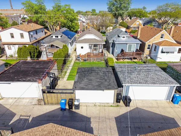 $360,000 | 2928 North Natchez Avenue, Chicago, IL 60634