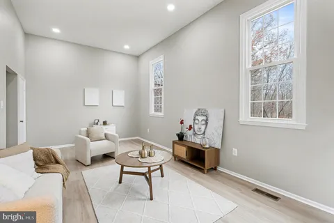 $685,000 | 554 Monet Drive, Rockville, MD 20850