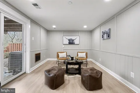 $685,000 | 554 Monet Drive, Rockville, MD 20850