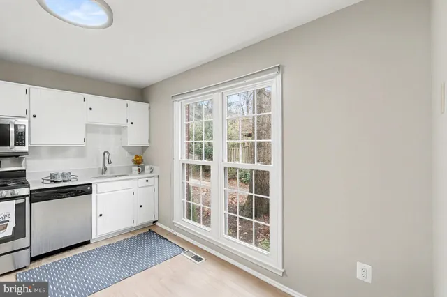 $685,000 | 554 Monet Drive, Rockville, MD 20850