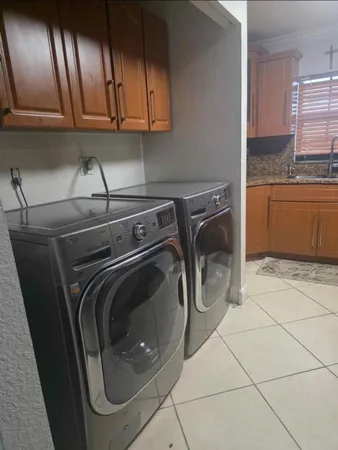 $2,995 | 11821 Southwest 18th Street, Unit 223, Miami, FL 33175