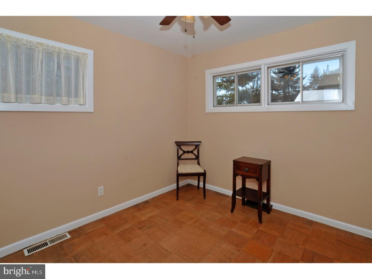 804 Clarendon Road Rydal, PA 19046 - Photo 22 of 25 Bedroom 3