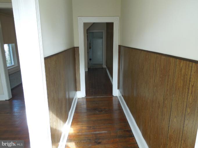 121 West 5th Street Frederick, MD 21701 - Photo 14 of 24 14x4 Guest Entry Hall