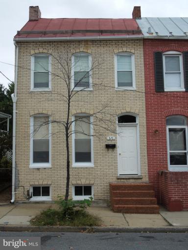 121 West 5th Street Frederick, MD 21701 - Photo 3 of 24 Front Exposure