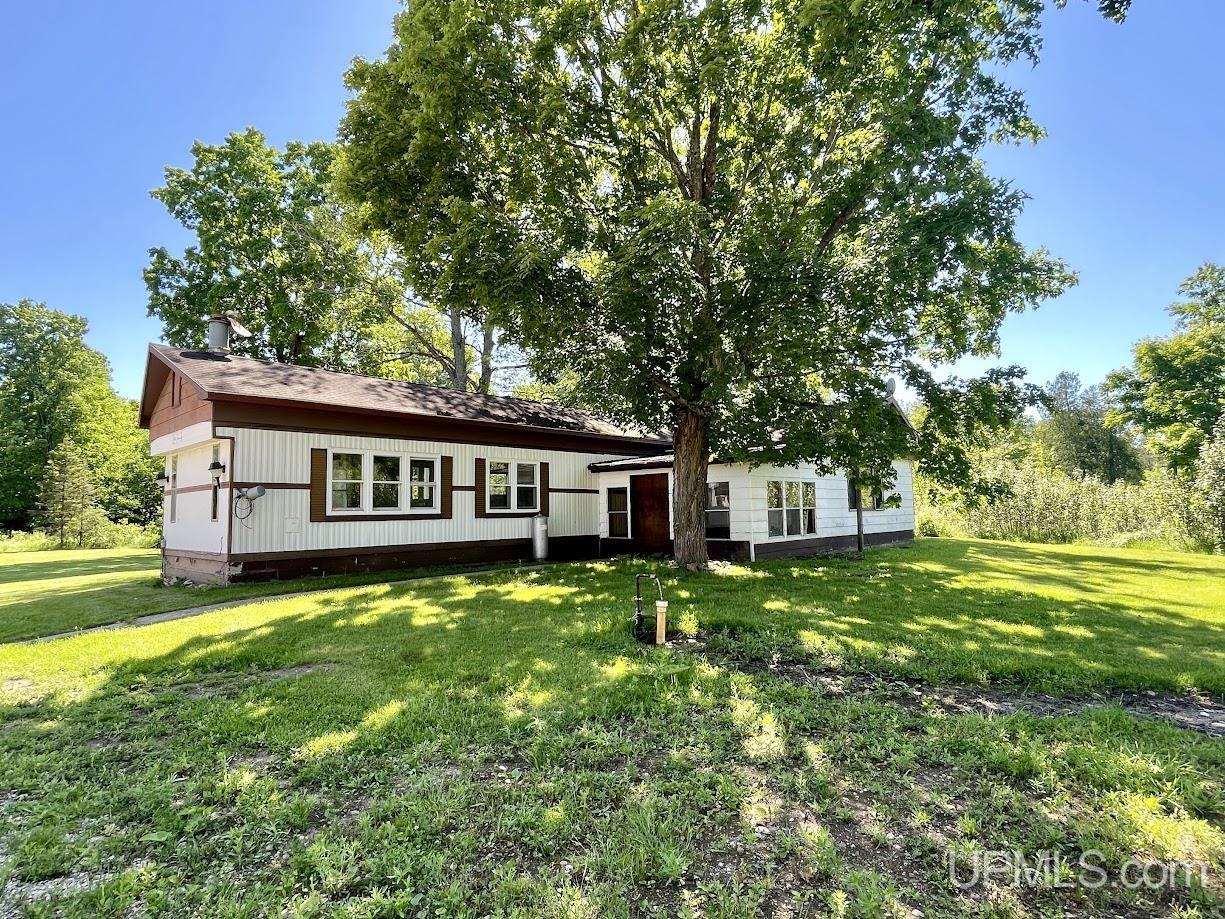 8766 32 Road Rapid River, MI 49878 - Photo 40 of 52 Gallery Image 40