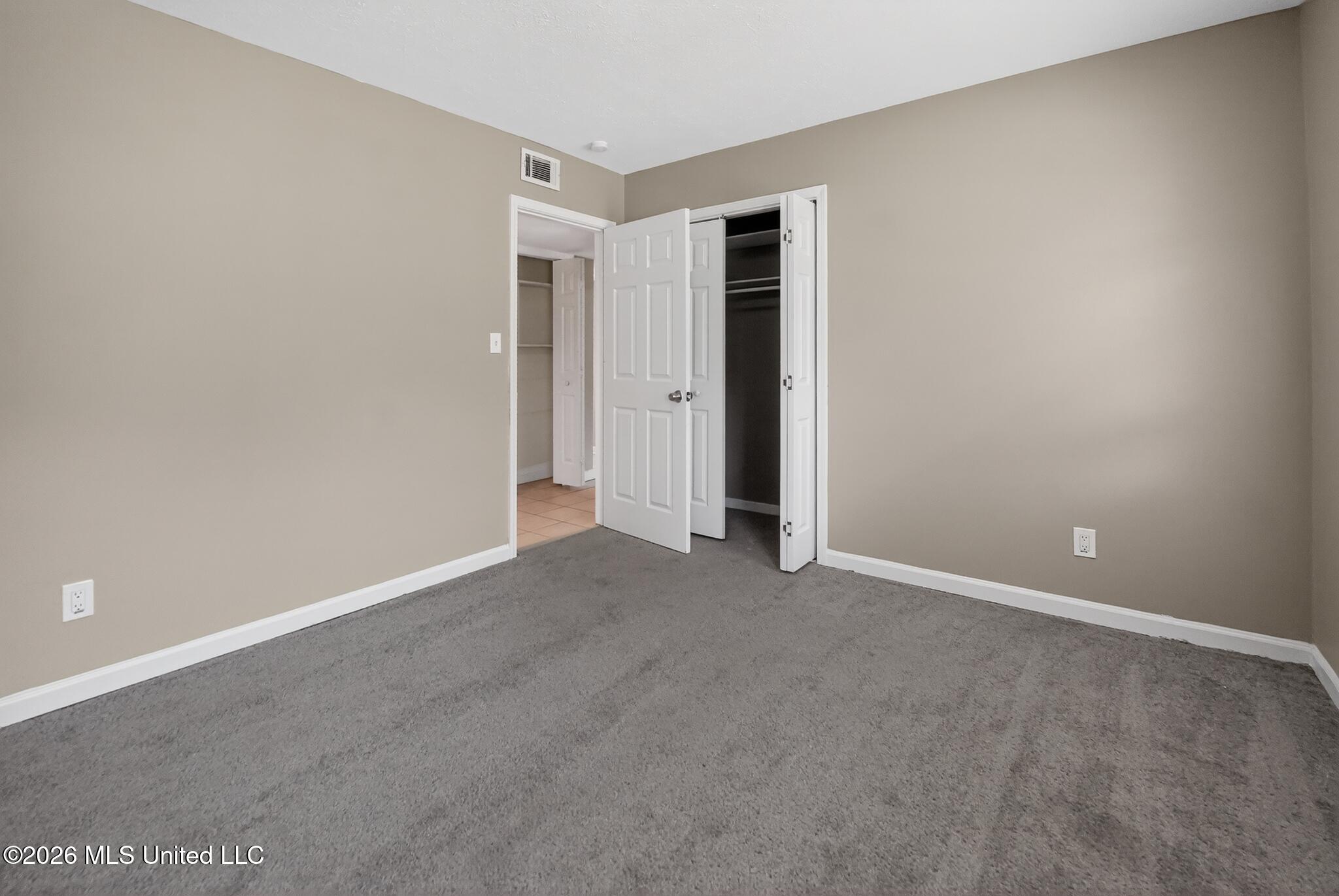 1523 Winchester Street Jackson, MS 39211 - Photo 23 of 34 23_1523_Winchester_St-Bedroom-6763