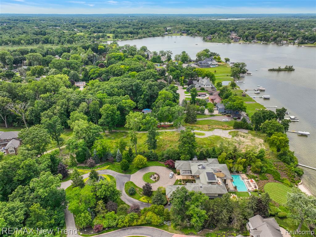 4796 Dow Ridge Road West Bloomfield, MI 48324 - Photo 24 of 27 Gallery Image 24