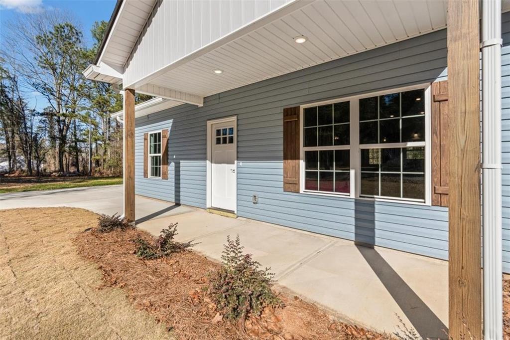 146 Old Brock Road Rockmart, GA 30153 - Photo 35 of 45 a view of entrance gate of house