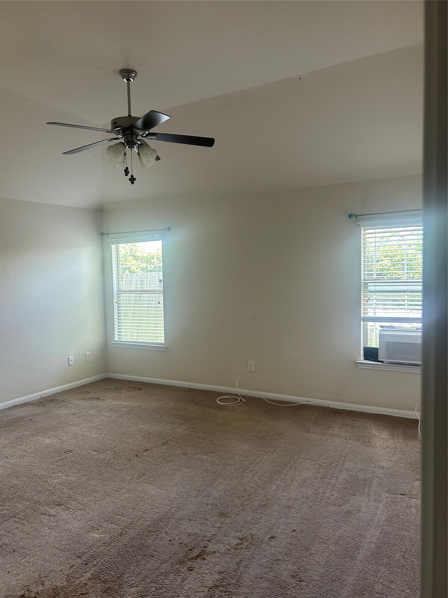 8407 Broadleaf Avenue Baytown, TX 77521 - Photo 12 of 24 Primary Bedroom