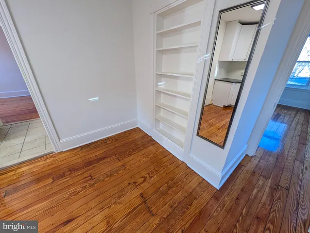 $2,000 | 105 West 3rd Avenue, Unit 2, Conshohocken, PA 19428