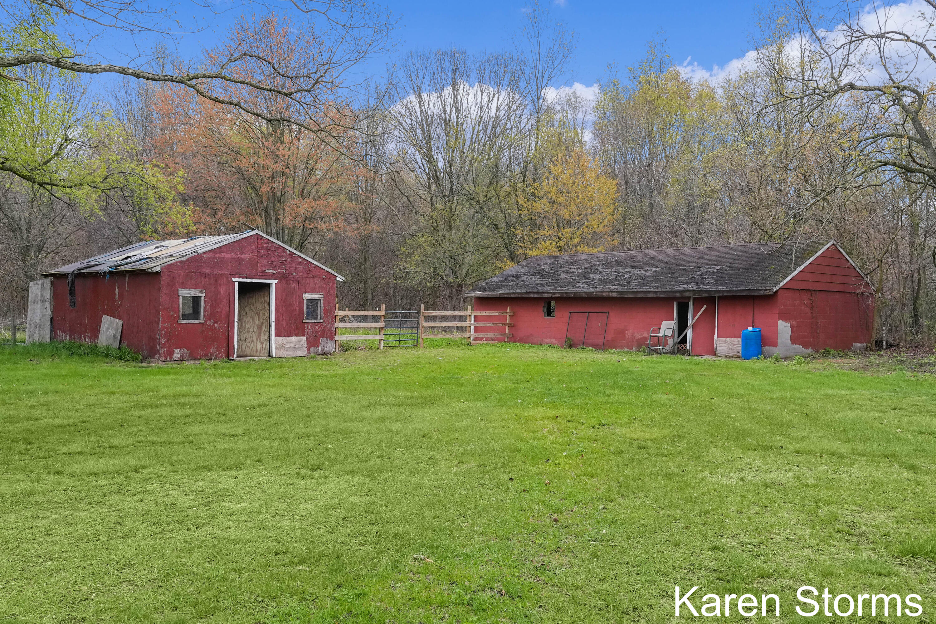 3906 East Sternberg Road Fruitport, MI 49415 - Photo 5 of 34 DSC06235