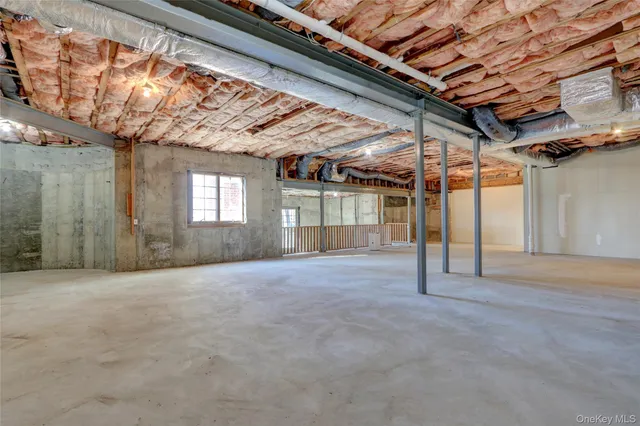 $2,690,000 | 117 Centre Island Road, Centre Island, NY 11771