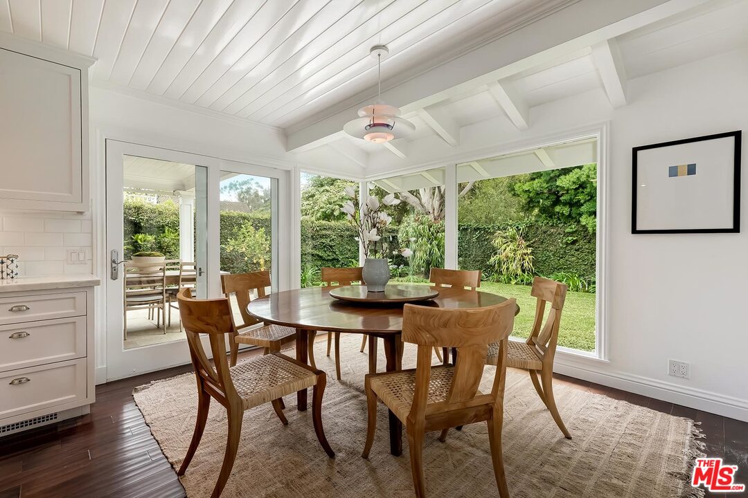 427 Sycamore Road Santa Monica, CA 90402 - Photo 17 of 44