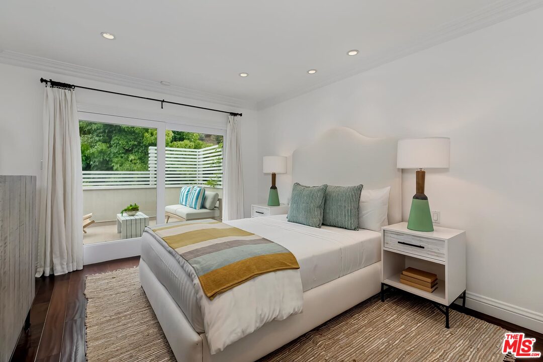 427 Sycamore Road Santa Monica, CA 90402 - Photo 39 of 44