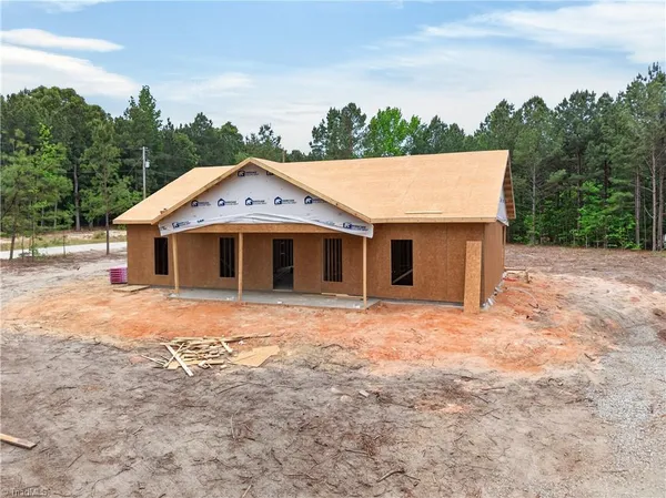 334 Oak Ridge Road, Eagle Springs, NC 27242