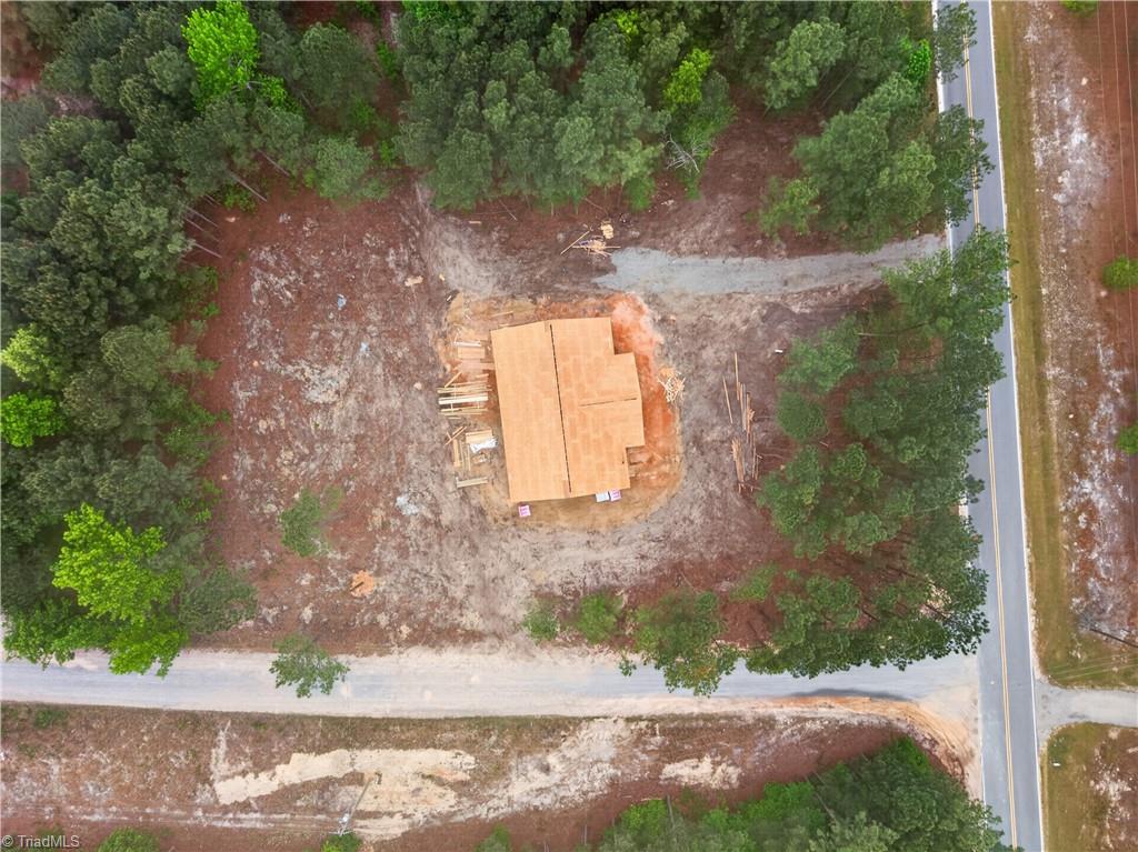 334 Oak Ridge Road Eagle Springs, NC 27242 - Photo 10 of 13