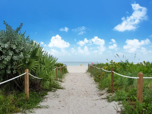 $399,000 | 335 Ocean Drive, Unit 328, Miami Beach, FL 33139