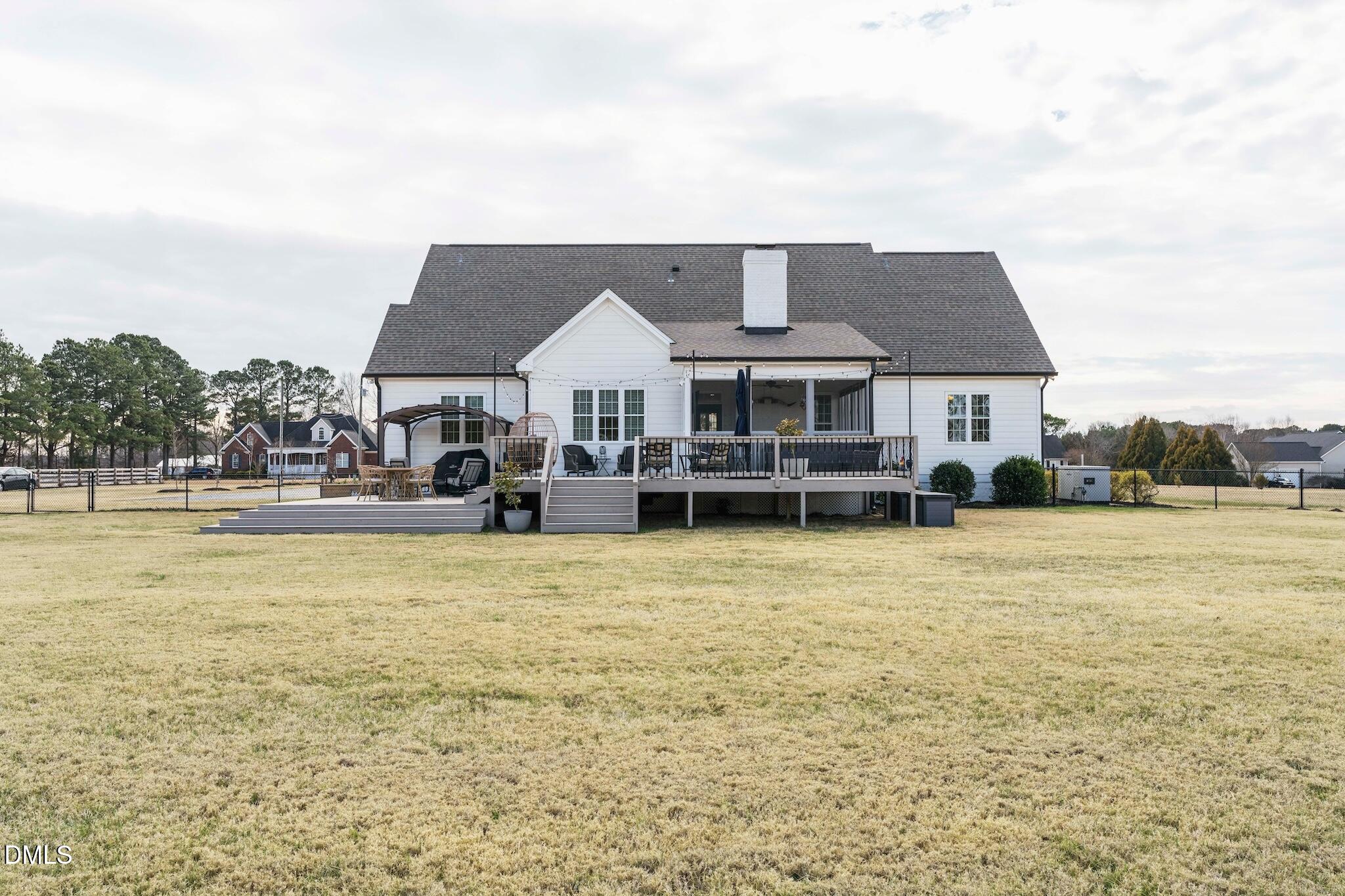 921 Tilghman Road Benson, NC 27504 - Photo 35 of 53 DSC09573