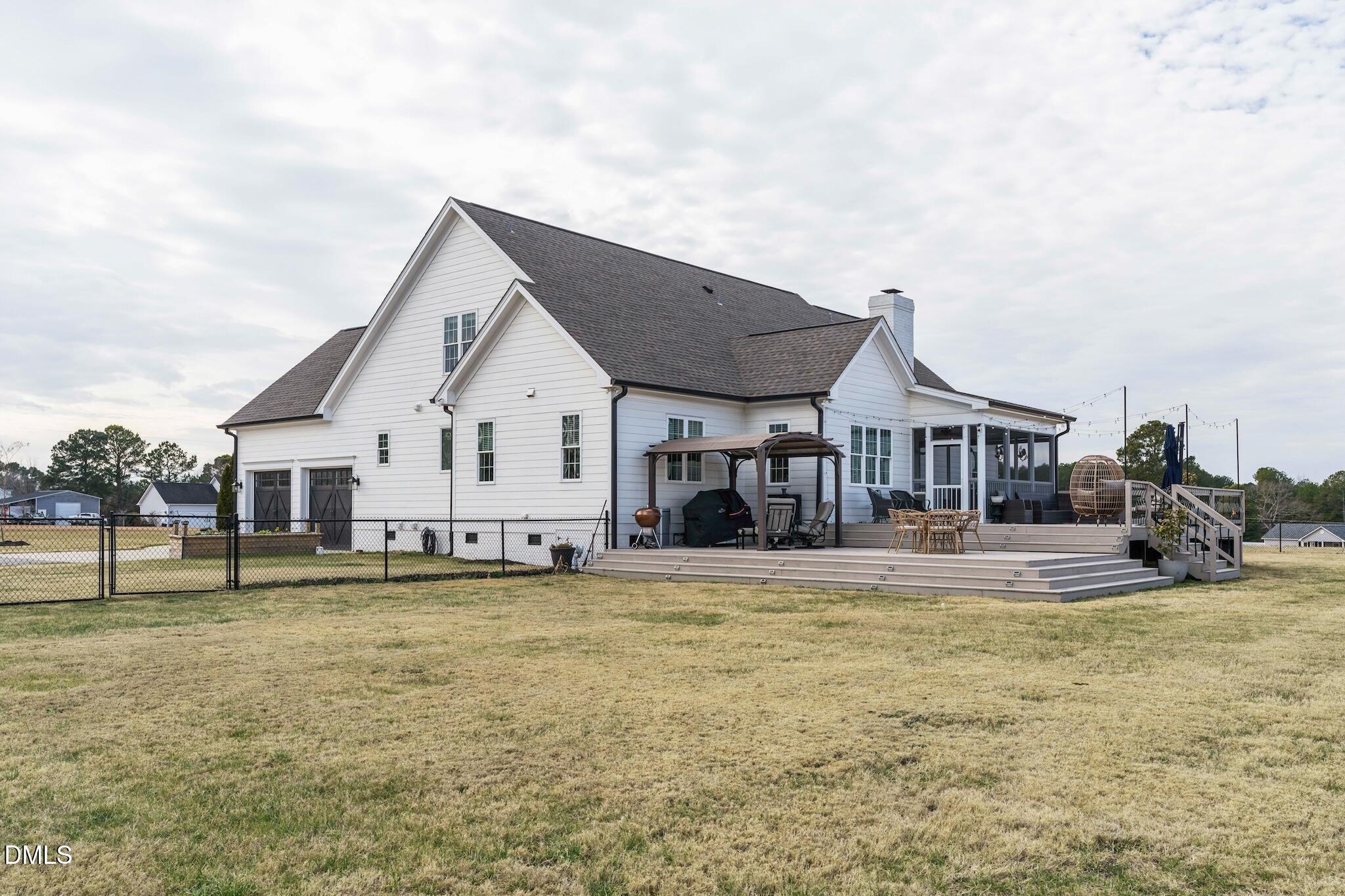 921 Tilghman Road Benson, NC 27504 - Photo 36 of 53 DSC09563