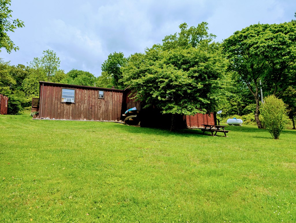 159 Lease Road West Hickory, PA 16370 - Photo 4 of 18 Gallery Image 4
