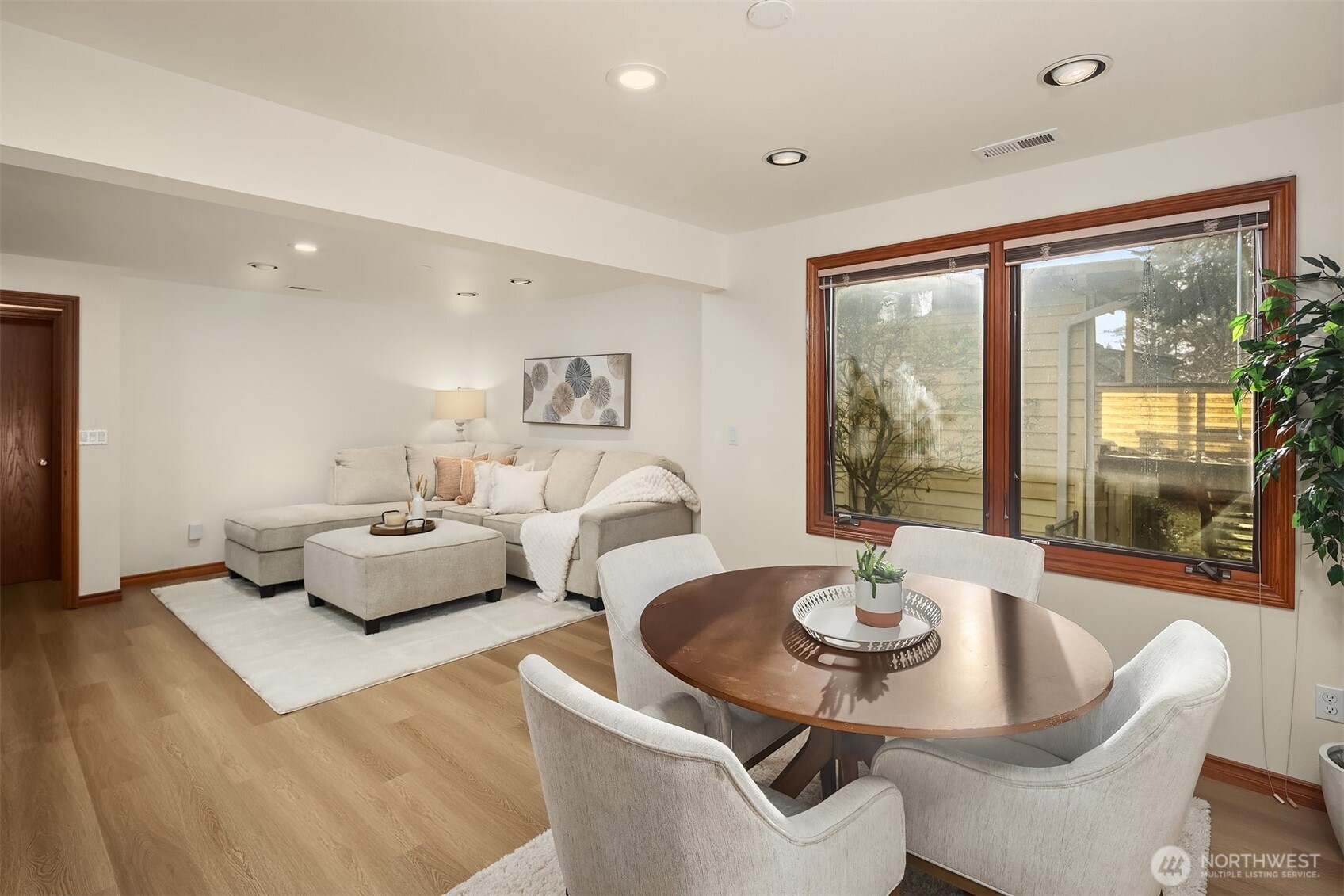 17027 136th Place Southeast Renton, WA 98058 - Photo 19 of 33