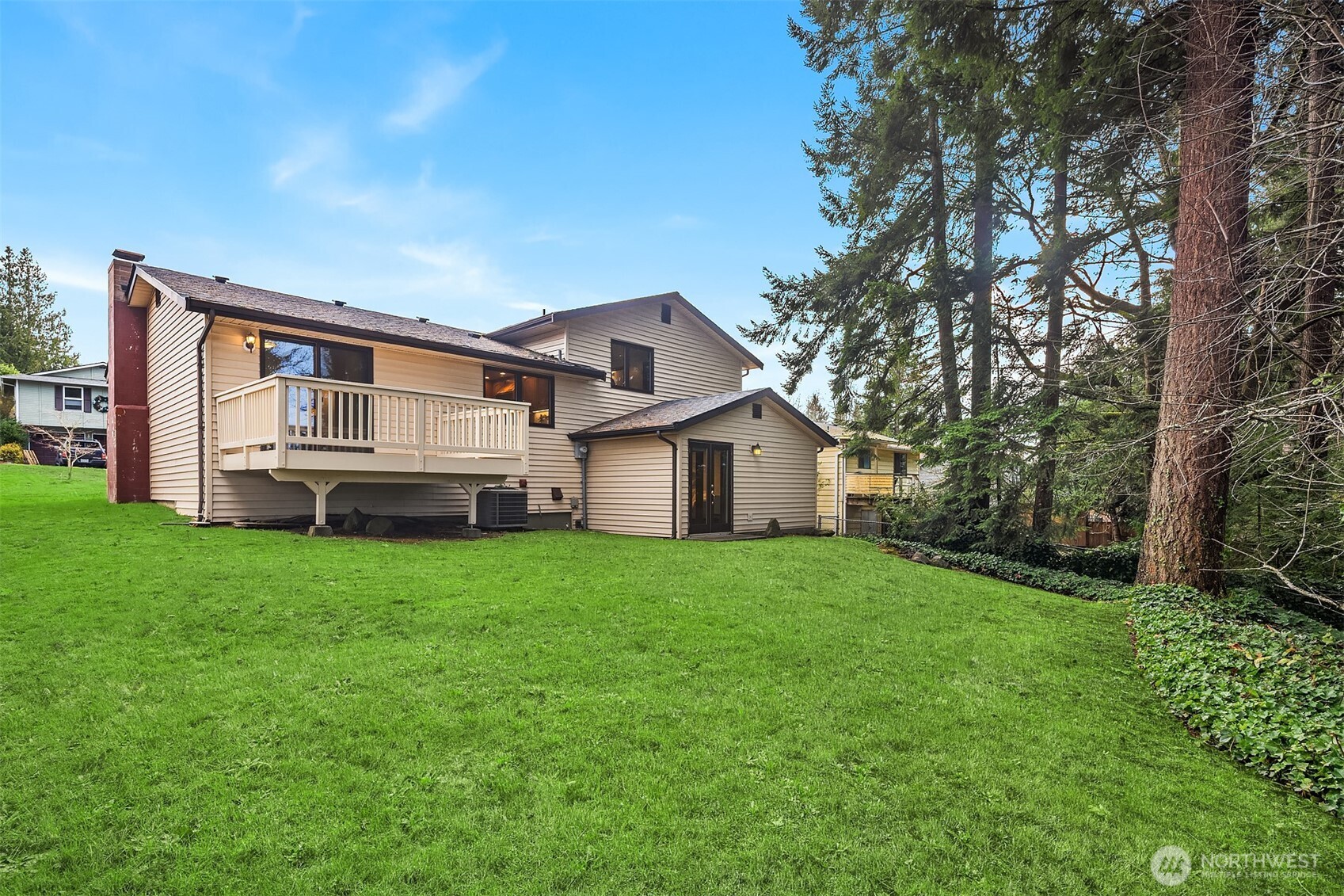 17027 136th Place Southeast Renton, WA 98058 - Photo 24 of 33