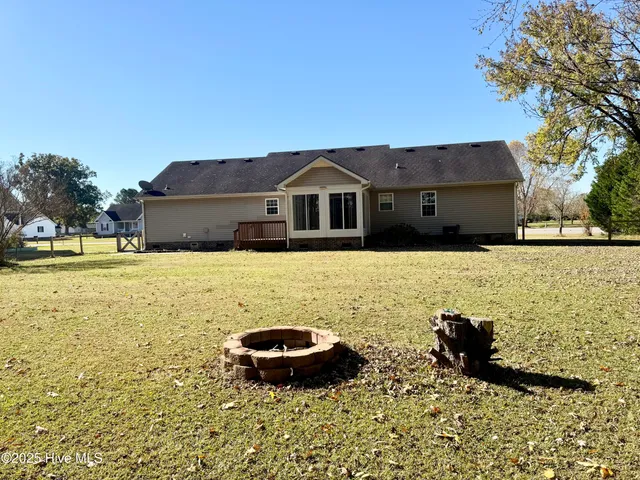 $2,217 | 200 Dramtree Drive, Elizabeth City, NC 27909