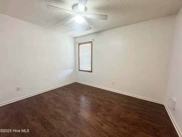 $2,217 | 200 Dramtree Drive, Elizabeth City, NC 27909