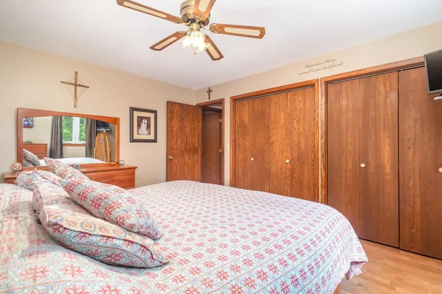 $599,900 | 4645 Halstad Avenue, Webster, MN 55088