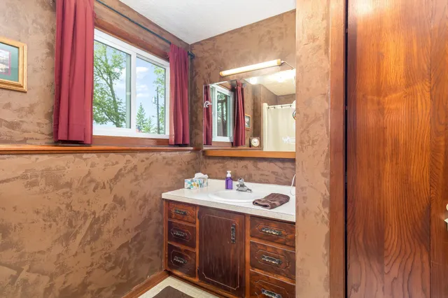 $599,900 | 4645 Halstad Avenue, Webster, MN 55088