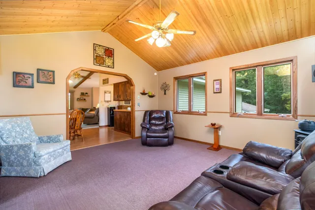 $599,900 | 4645 Halstad Avenue, Webster, MN 55088