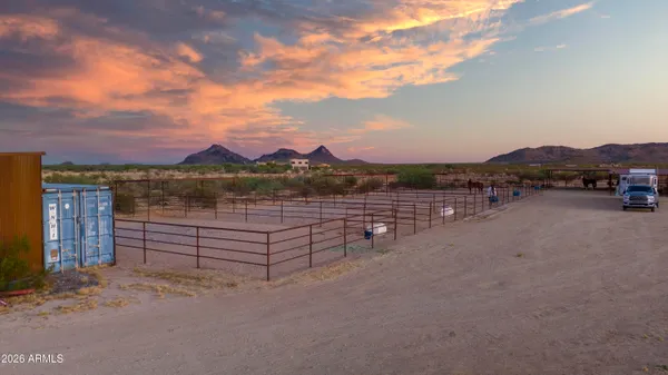 $1,700,000 | 52510 Williams Road, Aguila, AZ 85320