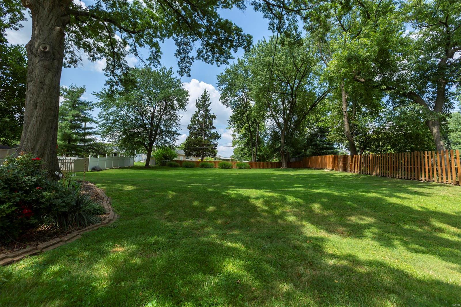 8109 South Laclede Station Road St. Louis, MO 63123 - Photo 31 of 36 Gallery Image 31