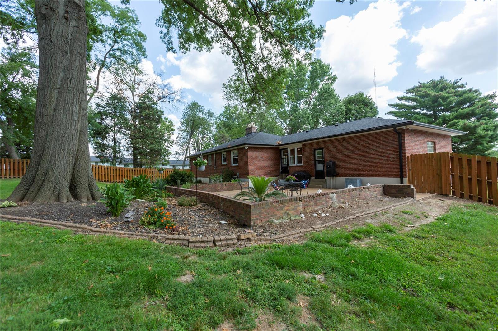 8109 South Laclede Station Road St. Louis, MO 63123 - Photo 33 of 36 Gallery Image 33