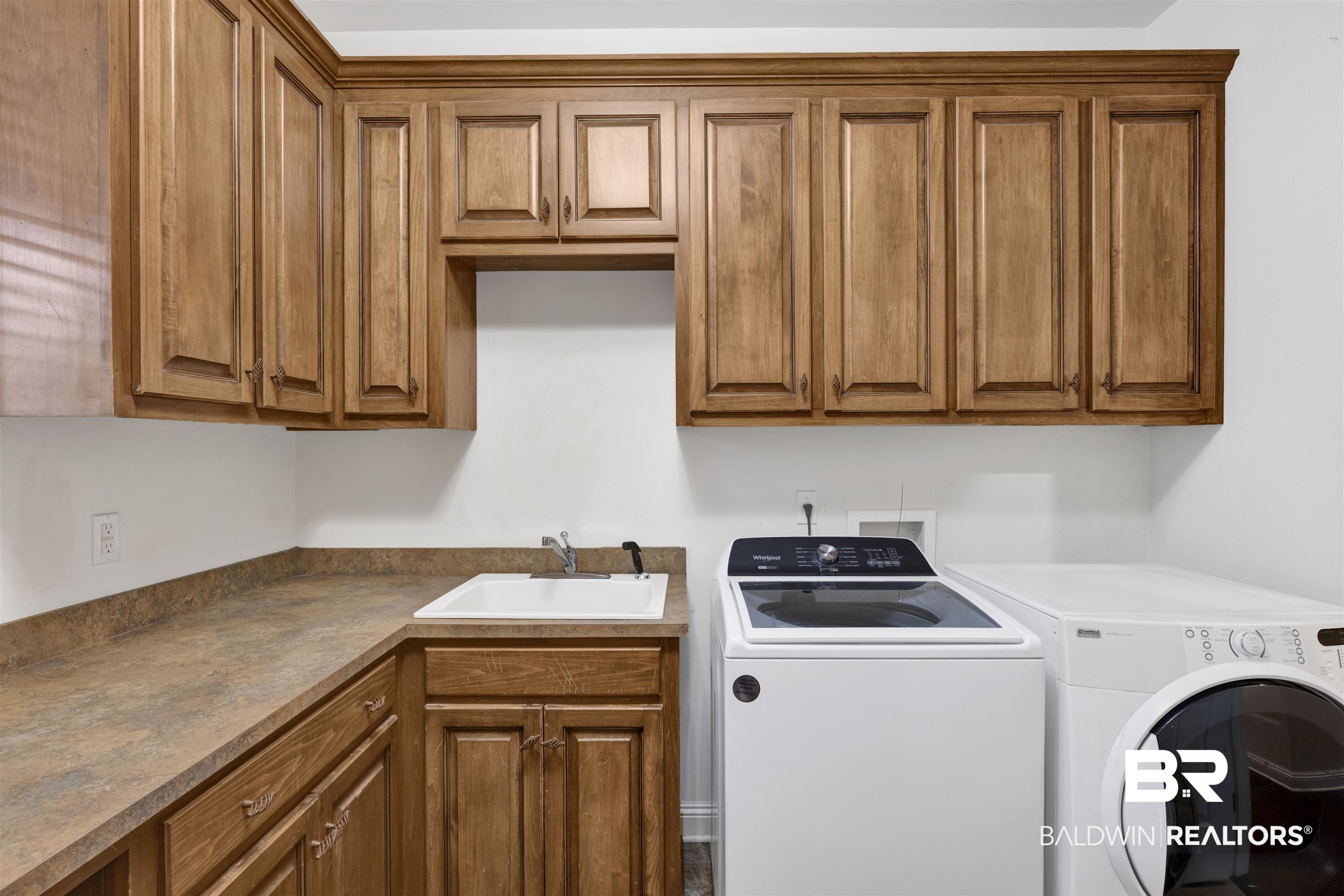 37 Signal Hill Road Spanish Fort, AL 36527 - Photo 29 of 50 Laundry room