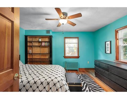 339 Russett Road Brookline, MA 02467 - Photo 10 of 17 Gallery Image 10