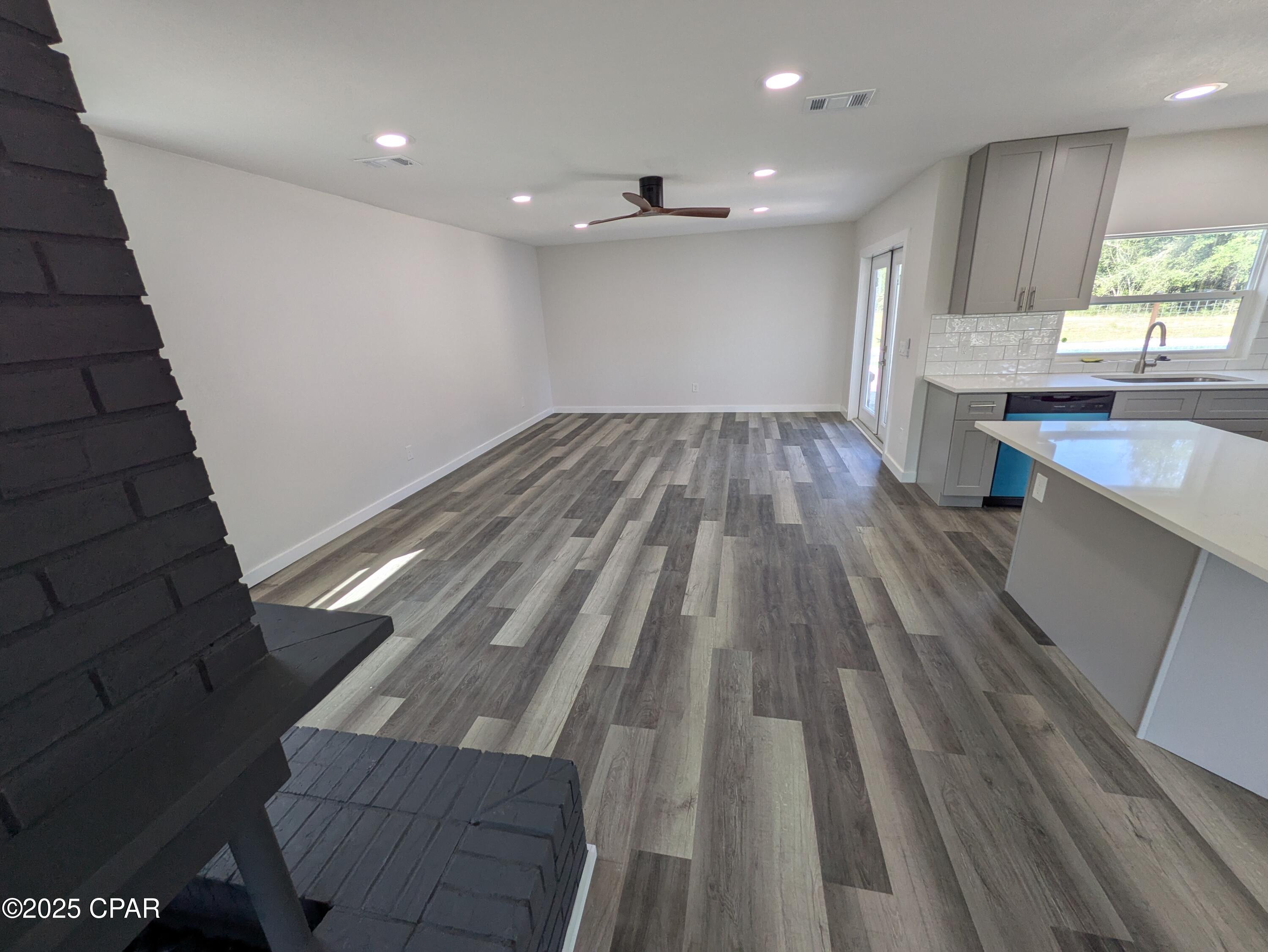 4308 Singer Road Youngstown, FL 32466 - Photo 12 of 44 Gallery Image 12