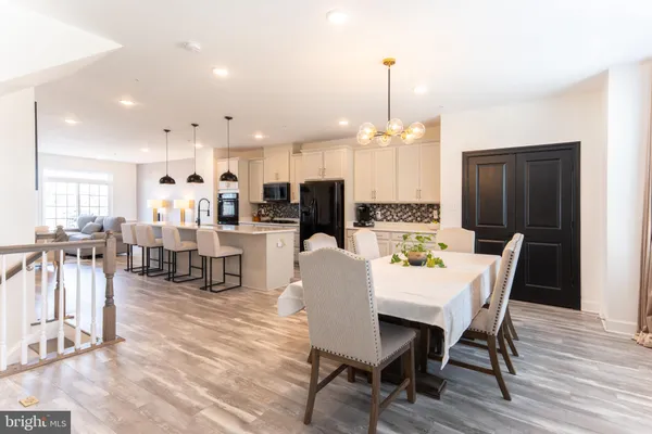 $565,000 | 9722 Glassy Creek Way, Upper Marlboro, MD 20772