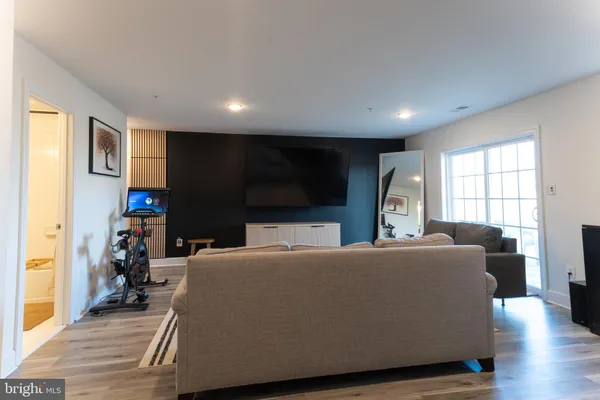 $565,000 | 9722 Glassy Creek Way, Upper Marlboro, MD 20772