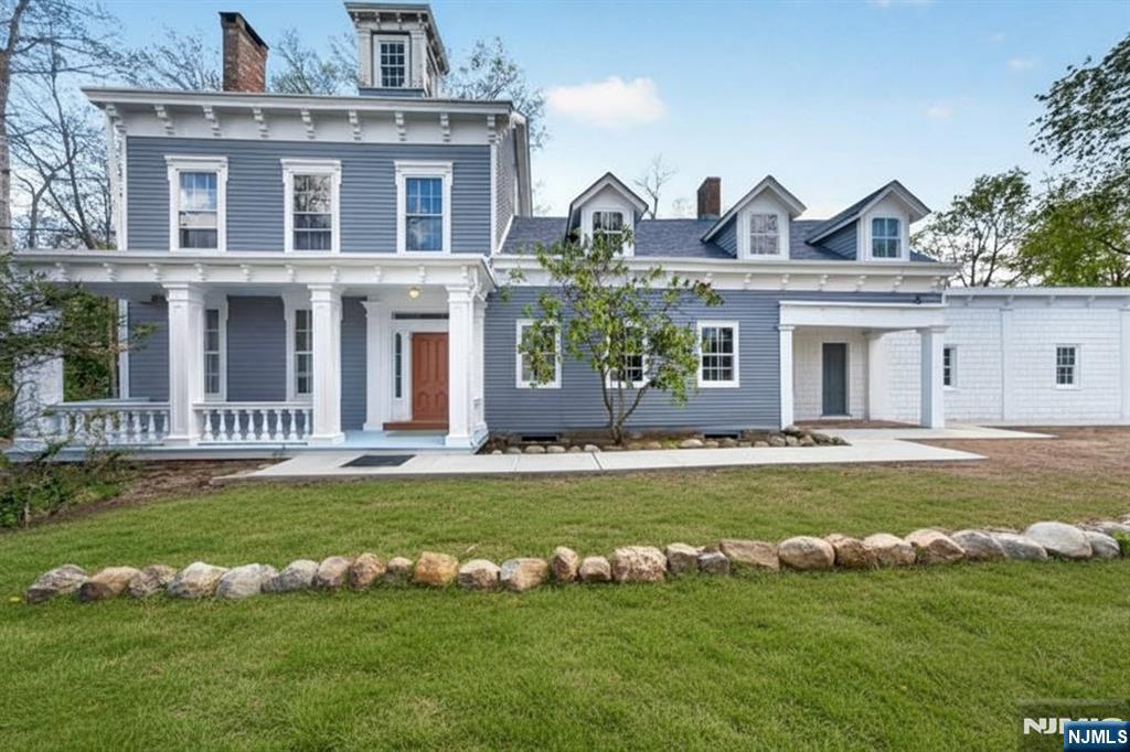 142 Island Road Mahwah, NJ 07430 - Photo 1 of 31